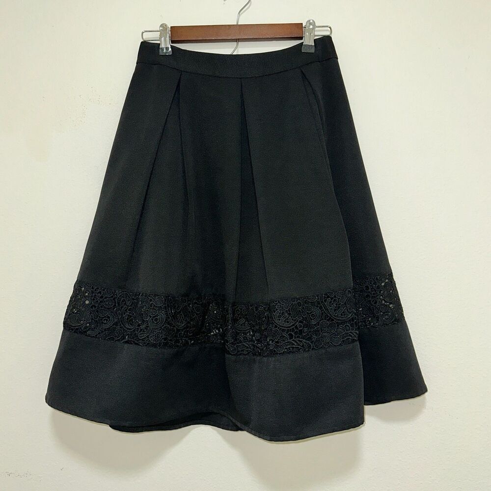 Express‎ Women's Black Pleated Lined A-Line Midi Skirt Lace Floral Inset Size 4